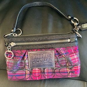 Coach Poppy small purse or wristlet